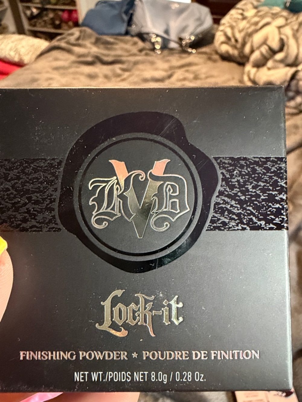 KVD Beauty Lock-It Finishing Powder - Black Packaging